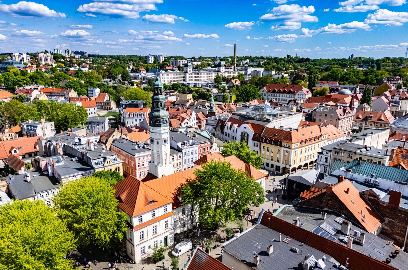 Advantages of Purchasing a Ready-Made Company in Poland